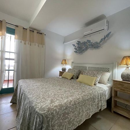 Port Royal Apartments, Heated Pool, Speed Wifi, Terrace 阿罗纳 外观 照片