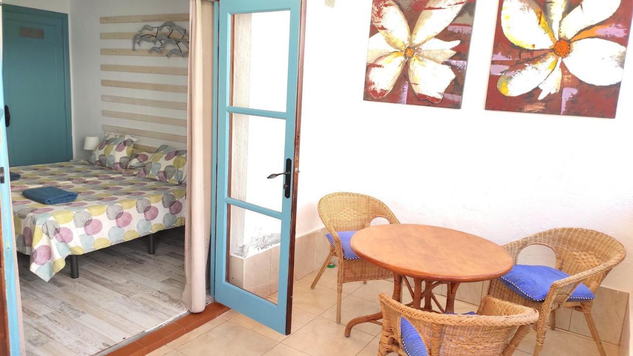 Port Royal Apartments, Heated Pool, Speed Wifi, Terrace 阿罗纳 外观 照片