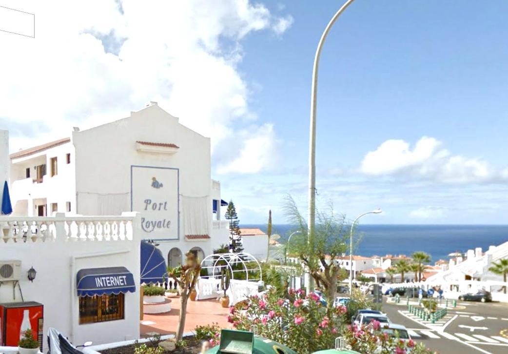 Port Royal Apartments, Heated Pool, Speed Wifi, Terrace 阿罗纳 外观 照片